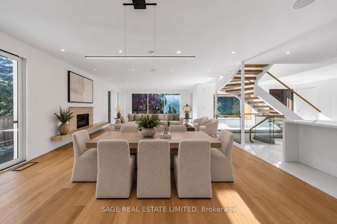 Photo 5 at 2 Addison Crescent, Don Mills, Toronto