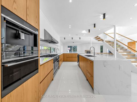 Photo 11 at 2 Addison Crescent, Don Mills, Toronto