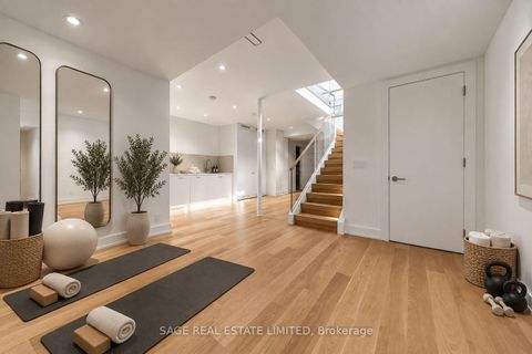 Photo 38 at 2 Addison Crescent, Don Mills, Toronto