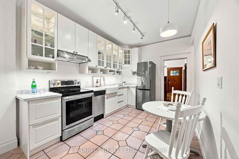 Photo 3 at 13 Evelyn Crescent, High Park North, Toronto