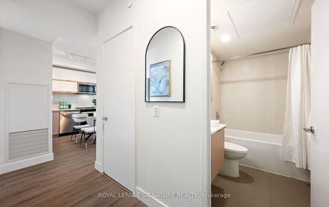 Photo 5 at 1407 - 10 Deerlick Court, Donalda, Toronto