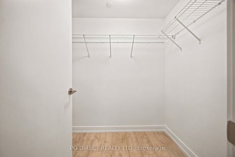Photo 11 at 15 - 172 Clonmore Drive, Cliffside, Toronto