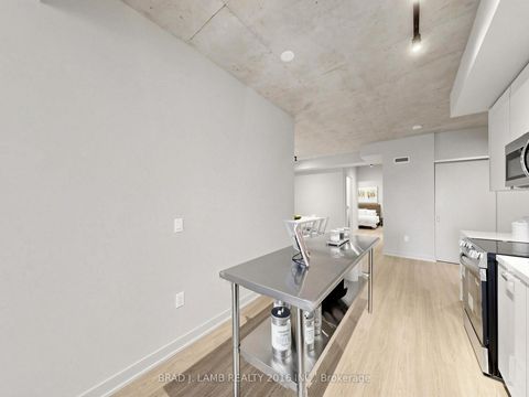 Photo 13 at 404 - 284 King Street E, Moss Park, Toronto