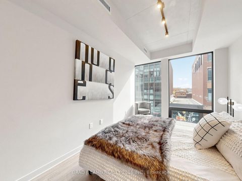 Photo 25 at 404 - 284 King Street E, Moss Park, Toronto