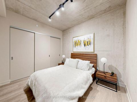 Photo 33 at 404 - 284 King Street E, Moss Park, Toronto