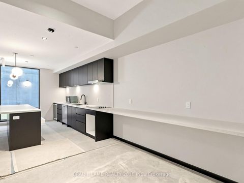 Photo 45 at 404 - 284 King Street E, Moss Park, Toronto