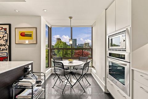 Photo 18 at 605 - 4 Lowther Avenue, Annex, Toronto