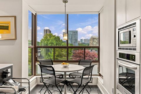 Photo 23 at 605 - 4 Lowther Avenue, Annex, Toronto