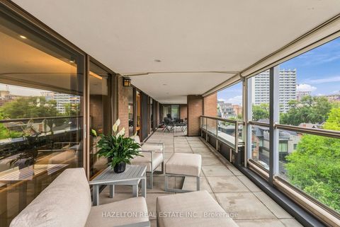 Photo 45 at 605 - 4 Lowther Avenue, Annex, Toronto