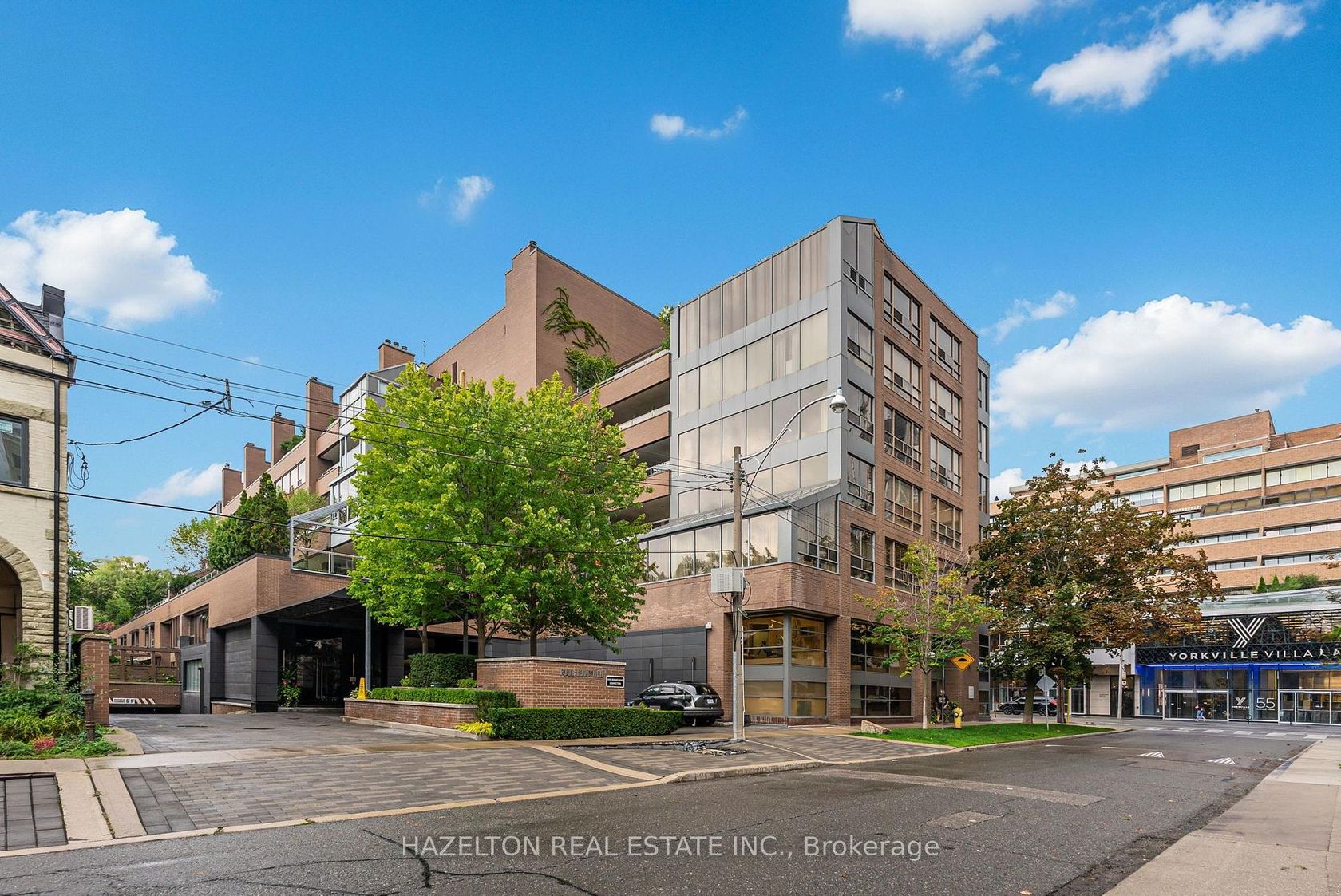 605 - 4 Lowther Avenue, Annex, Toronto by Loree Meneguzzi Real Estate 605 - 4 Lowther Avenue, Annex, Toronto