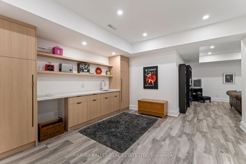 Photo 40 at 75 Lawrence Crescent, Lawrence Park South, Toronto