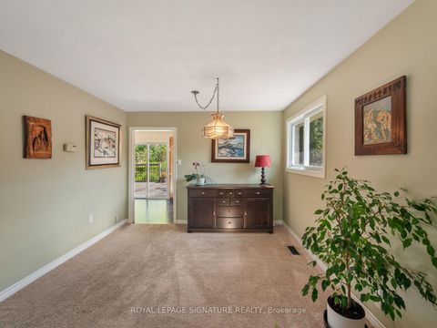 Photo 12 at 9 Birch Court, Aurora Village, Aurora