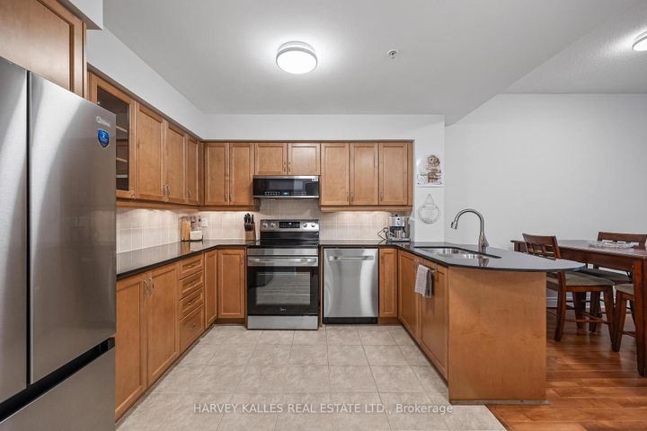 Photo 8 at 212 - 12 Rean Drive, Bayview Village, Toronto