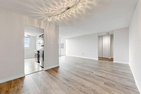 Photo 7 at 2212 - 205 Hilda Avenue, Newtonbrook West, Toronto