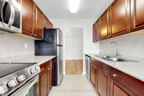 Photo 13 at 2212 - 205 Hilda Avenue, Newtonbrook West, Toronto