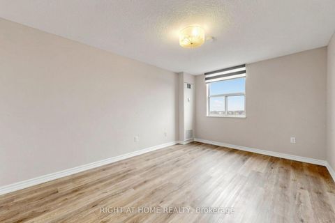 Photo 18 at 2212 - 205 Hilda Avenue, Newtonbrook West, Toronto