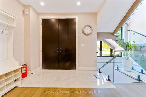 Photo 5 at 856 Kennedy Road, Ionview, Toronto
