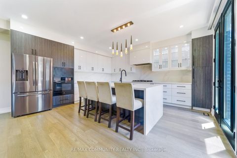 Photo 11 at 856 Kennedy Road, Ionview, Toronto
