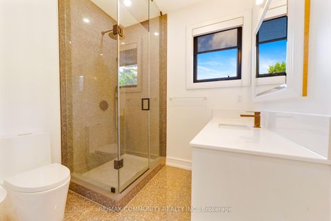 Photo 31 at 856 Kennedy Road, Ionview, Toronto