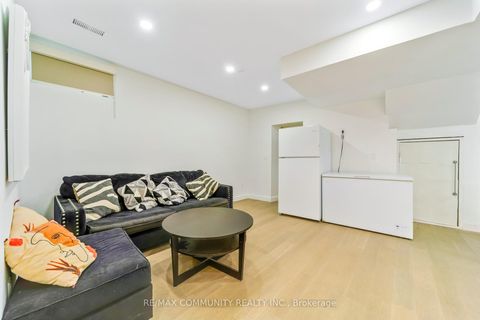 Photo 36 at 856 Kennedy Road, Ionview, Toronto