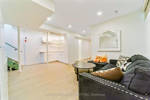 Photo 37 at 856 Kennedy Road, Ionview, Toronto