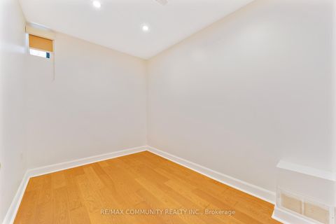 Photo 41 at 856 Kennedy Road, Ionview, Toronto