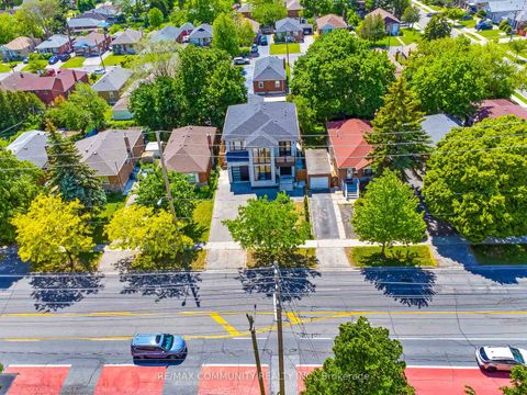 Photo 46 at 856 Kennedy Road, Ionview, Toronto