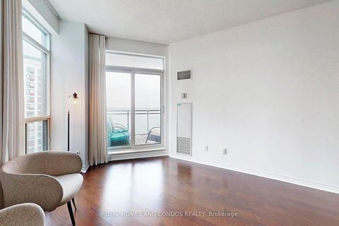 Photo 6 at Lph6 - 410 Queens Quay W, Waterfront Communities C1, Toronto