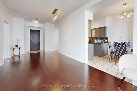 Photo 10 at Lph6 - 410 Queens Quay W, Waterfront Communities C1, Toronto