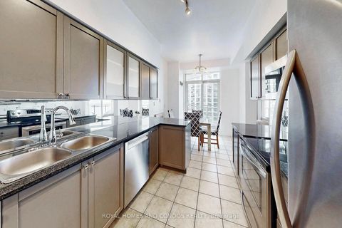 Photo 12 at Lph6 - 410 Queens Quay W, Waterfront Communities C1, Toronto