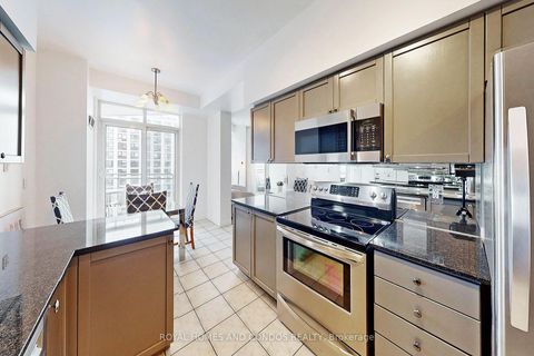 Photo 13 at Lph6 - 410 Queens Quay W, Waterfront Communities C1, Toronto