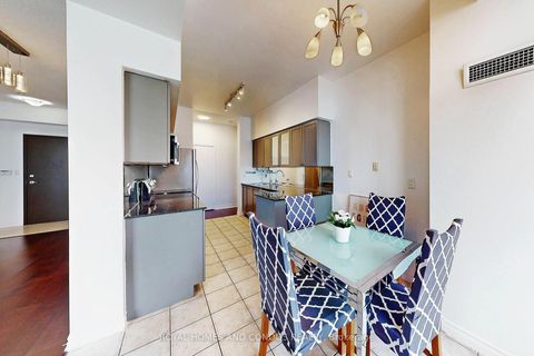 Photo 19 at Lph6 - 410 Queens Quay W, Waterfront Communities C1, Toronto