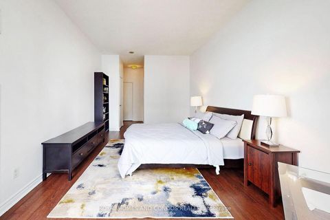 Photo 26 at Lph6 - 410 Queens Quay W, Waterfront Communities C1, Toronto