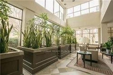Photo 2 at 1714 - 30 Greenfield Avenue, Willowdale East, Toronto