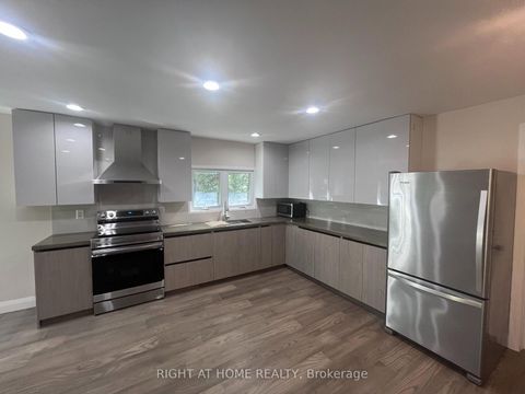 Photo 3 at 379 The Queensway Road S, Keswick South, Georgina
