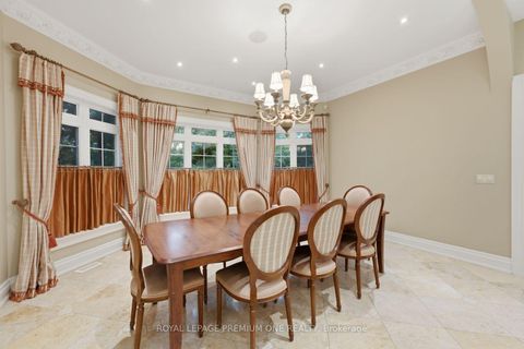 Photo 16 at 36 Northfield Court, Kleinburg, Vaughan