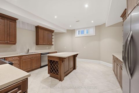 Photo 30 at 36 Northfield Court, Kleinburg, Vaughan