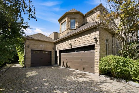 Photo 33 at 36 Northfield Court, Kleinburg, Vaughan