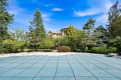Photo 37 at 36 Northfield Court, Kleinburg, Vaughan