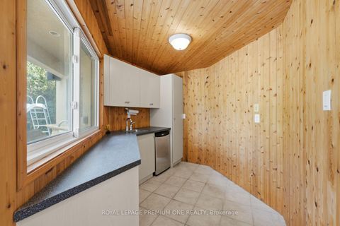 Photo 40 at 36 Northfield Court, Kleinburg, Vaughan