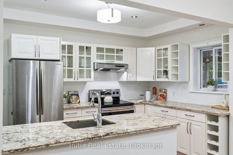 Photo 14 at 16 Glebemount Avenue, Danforth, Toronto