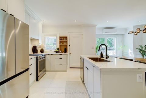Photo 10 at 2522 Lake Shore Boulevard W, Mimico, Toronto