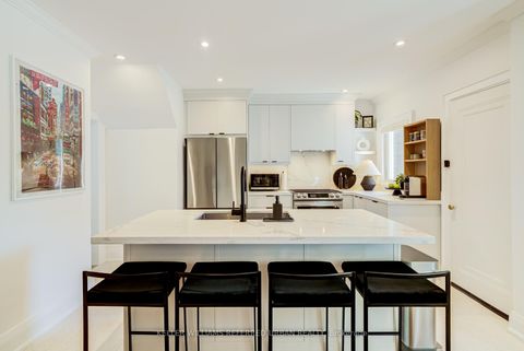 Photo 12 at 2522 Lake Shore Boulevard W, Mimico, Toronto
