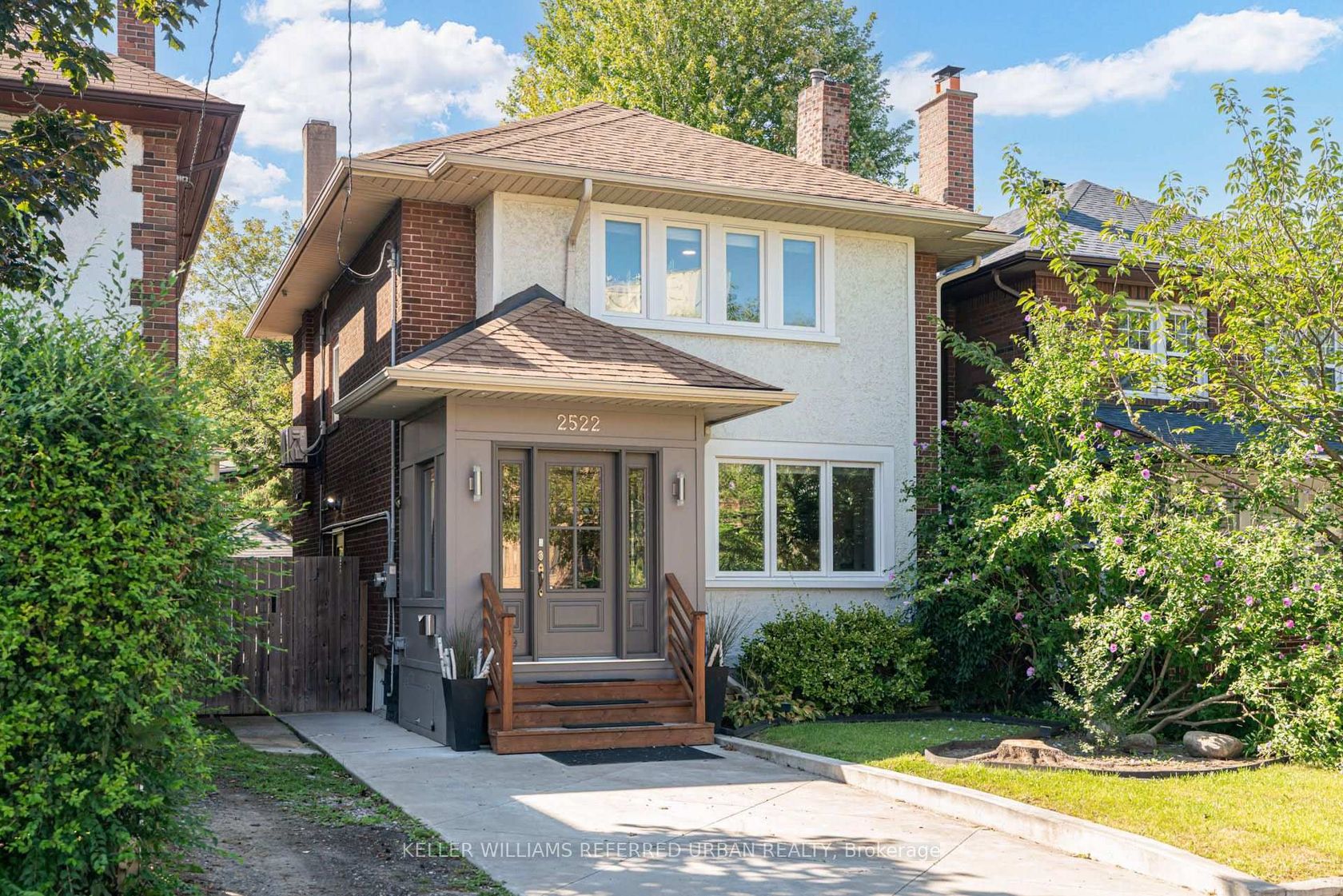 2522 Lake Shore Boulevard W, Mimico, Toronto photo 6
