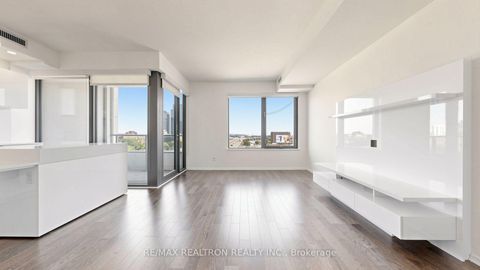 Photo 9 at #906 - 12 Bonnycastle Street, Waterfront Communities C8, Toronto