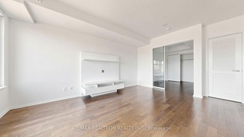 Photo 13 at #906 - 12 Bonnycastle Street, Waterfront Communities C8, Toronto