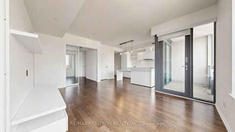 Photo 15 at #906 - 12 Bonnycastle Street, Waterfront Communities C8, Toronto