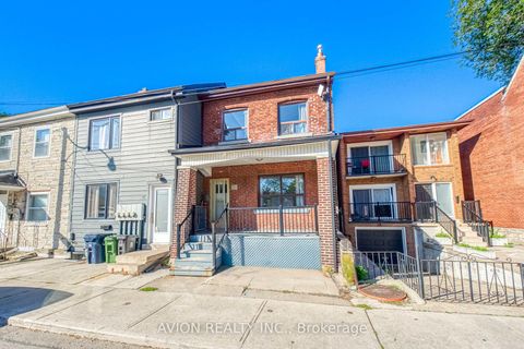 Photo 1 at 54 Ryerson Avenue, Chinatown, Toronto