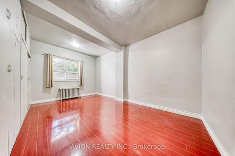 Photo 7 at 54 Ryerson Avenue, Chinatown, Toronto