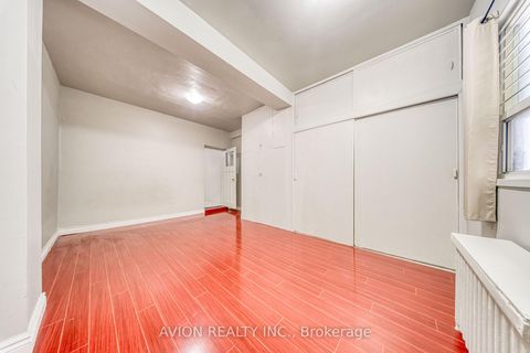 Photo 8 at 54 Ryerson Avenue, Chinatown, Toronto